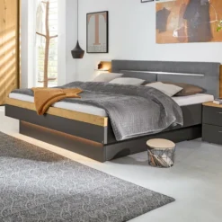 Maison Verkaufsgeschäft -Maison Verkaufsgeschäft FJPG S700 584